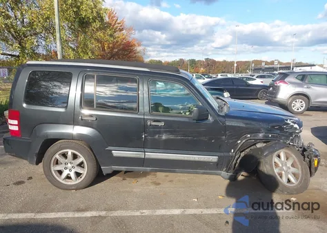 2010 Jeep Liberty Limited z USA, uszkodzony, nr VIN 1J4PN5GK9AW170581